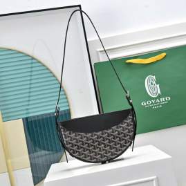 Picture of Goyard Handbags _SKUfw225675820fw